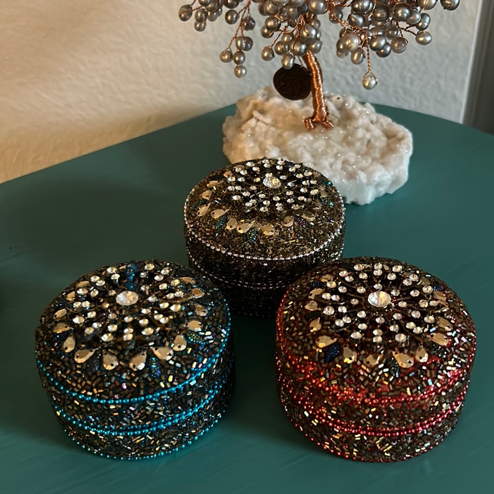 Pier 1 Set of 3 Round Jeweled Aluminum Trinket Jewelry Storage Boxes